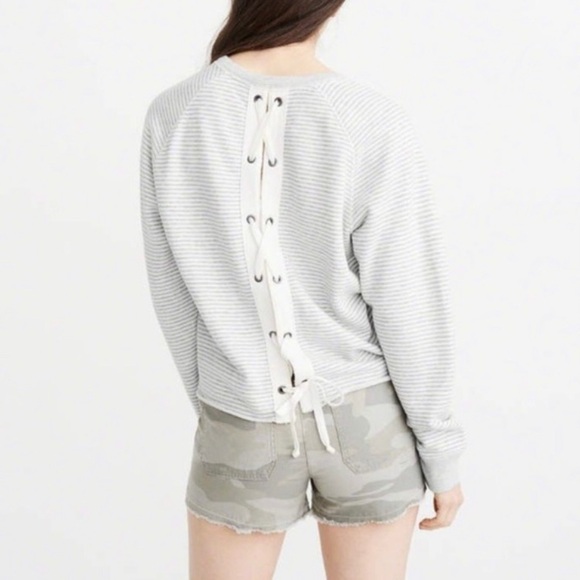 ABERCROMBIE & FITCH Gray Striped Lace-Up Back Sweatshirt Sweater Top Med - Picture 1 of 13